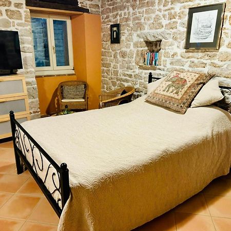 Romantic Studio Old Town 弗尔萨尔 外观 照片